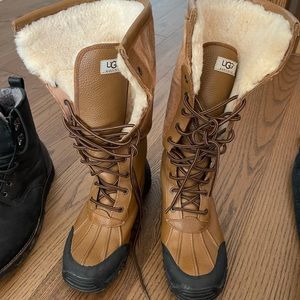 UGG ADIRONDACK TALL Excellent condition